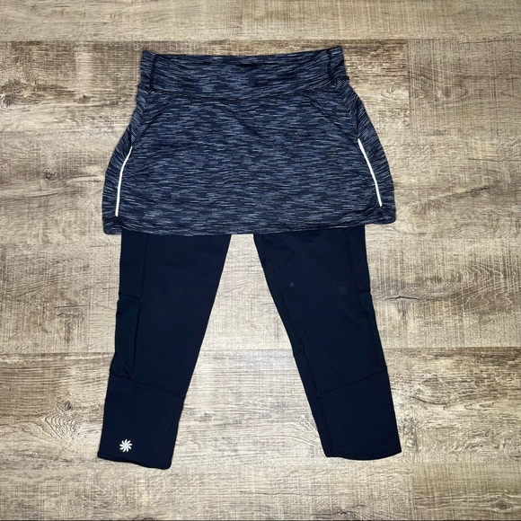 Athleta Pants - Athleta Womens Size Small Gray 2 in 1 Skirt Leggings Capri Tennis Yoga Workout